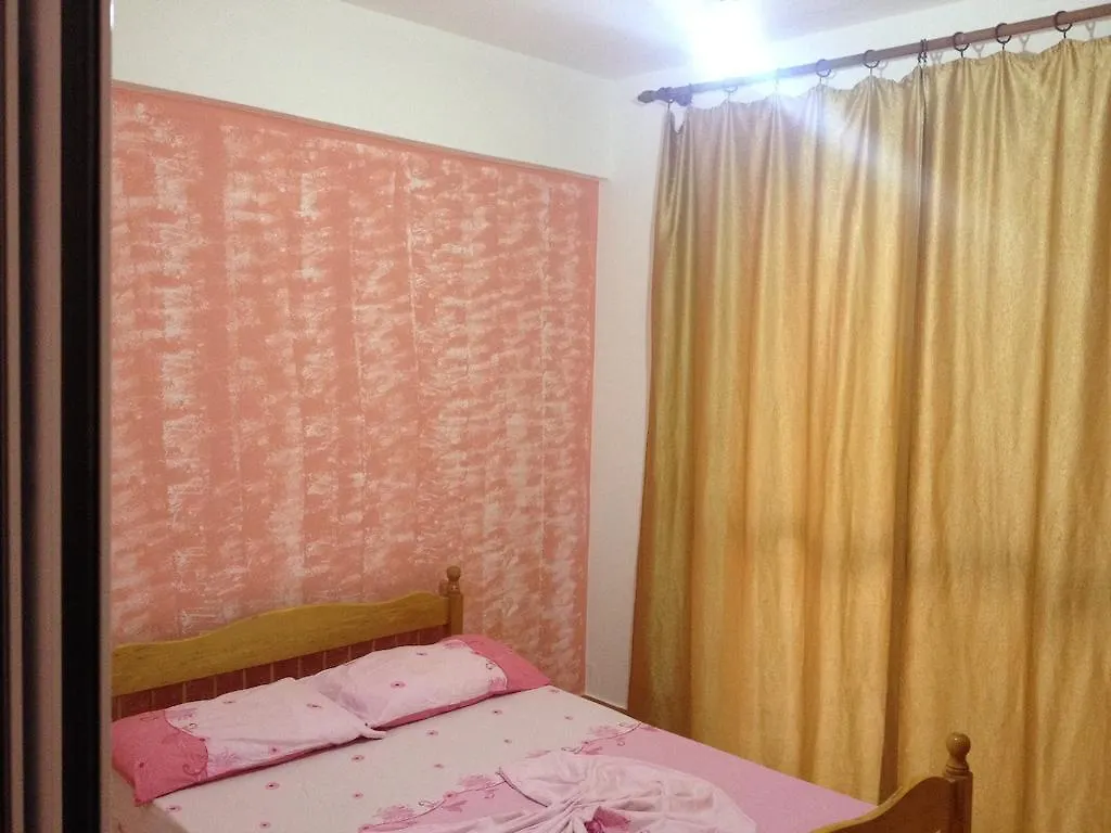 Jurgen Aparthotel Velipojë