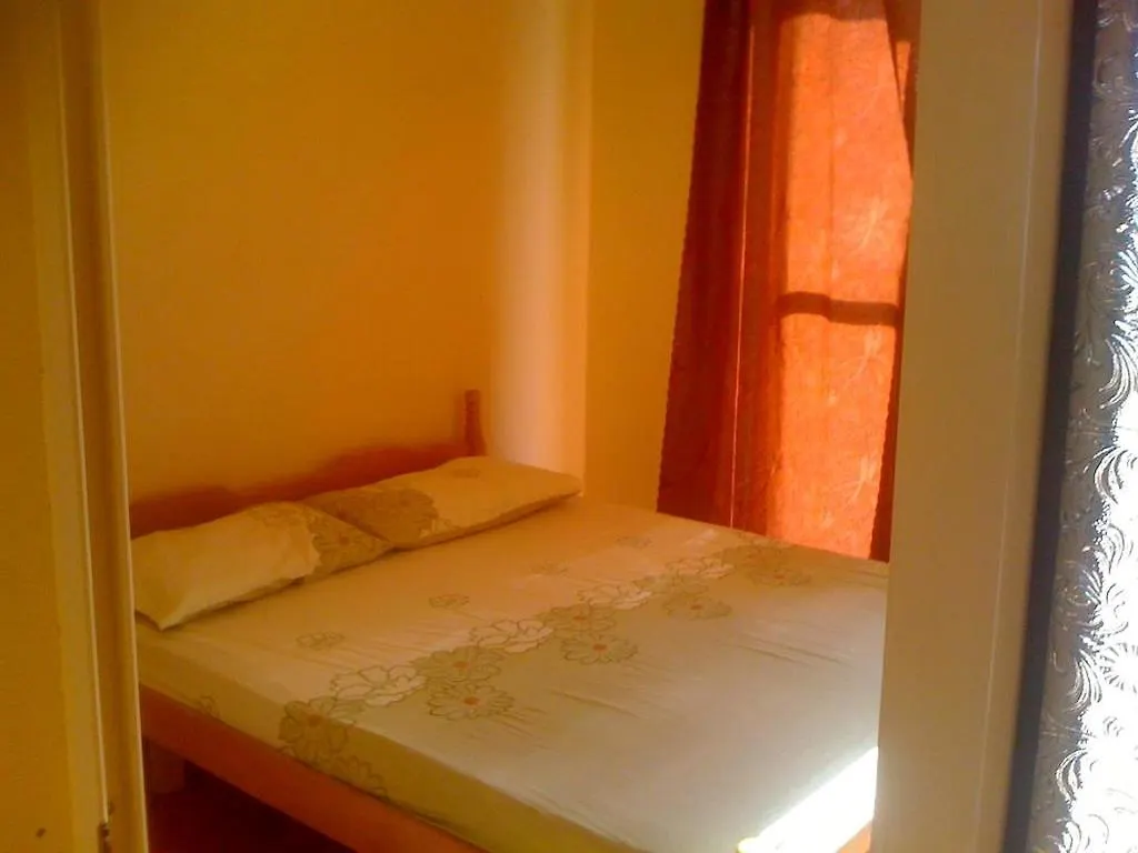 Jurgen Aparthotel Velipojë