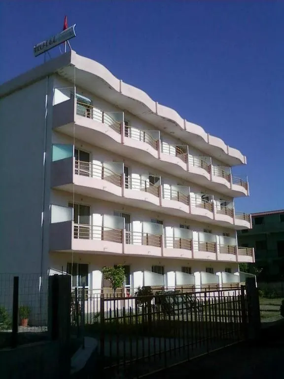 Jurgen Aparthotel Velipojë